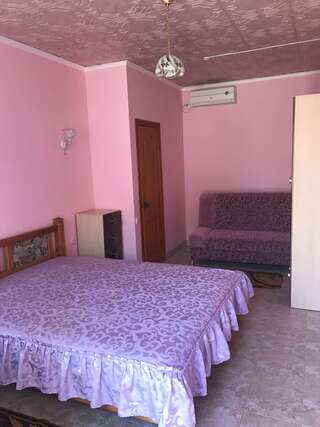 Гостиница Акватория Евпатория Трехместный номер-2