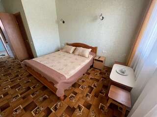 Гостиница Акватория Евпатория Двухместный номер с 1 кроватью и балконом-2